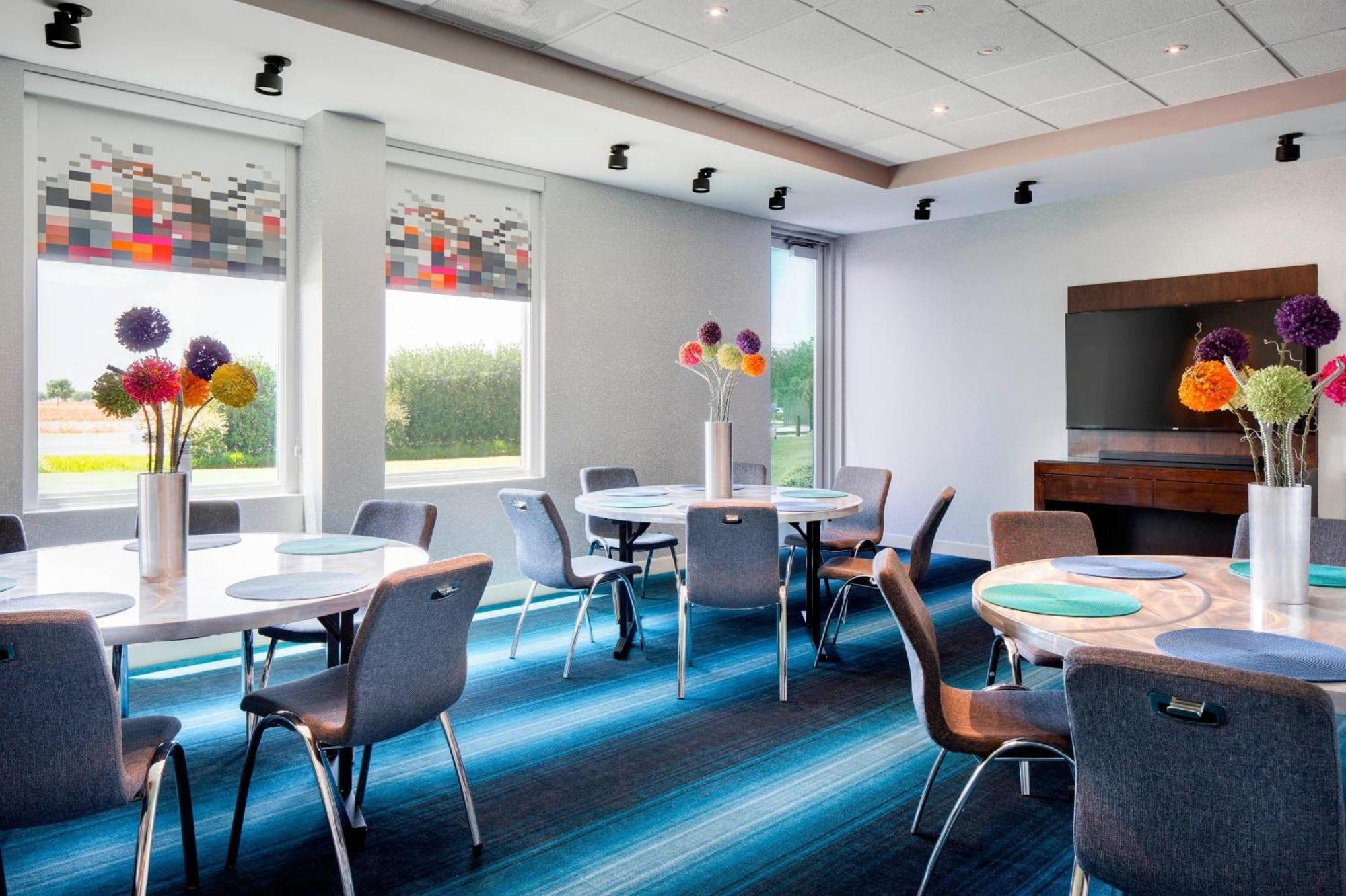Aloft 4*